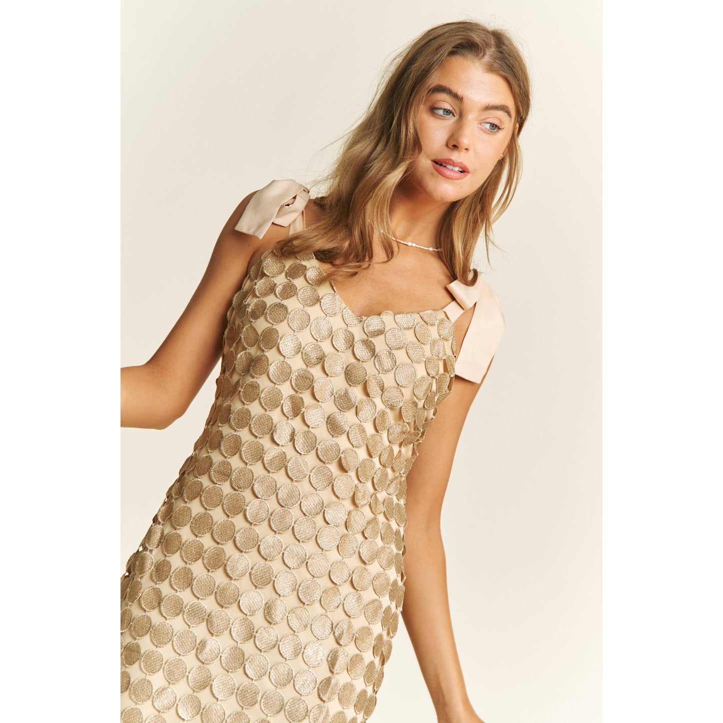 Vestido midi de crochet de Lucy Gold